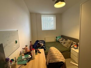 Photo 1- click for photo gallery